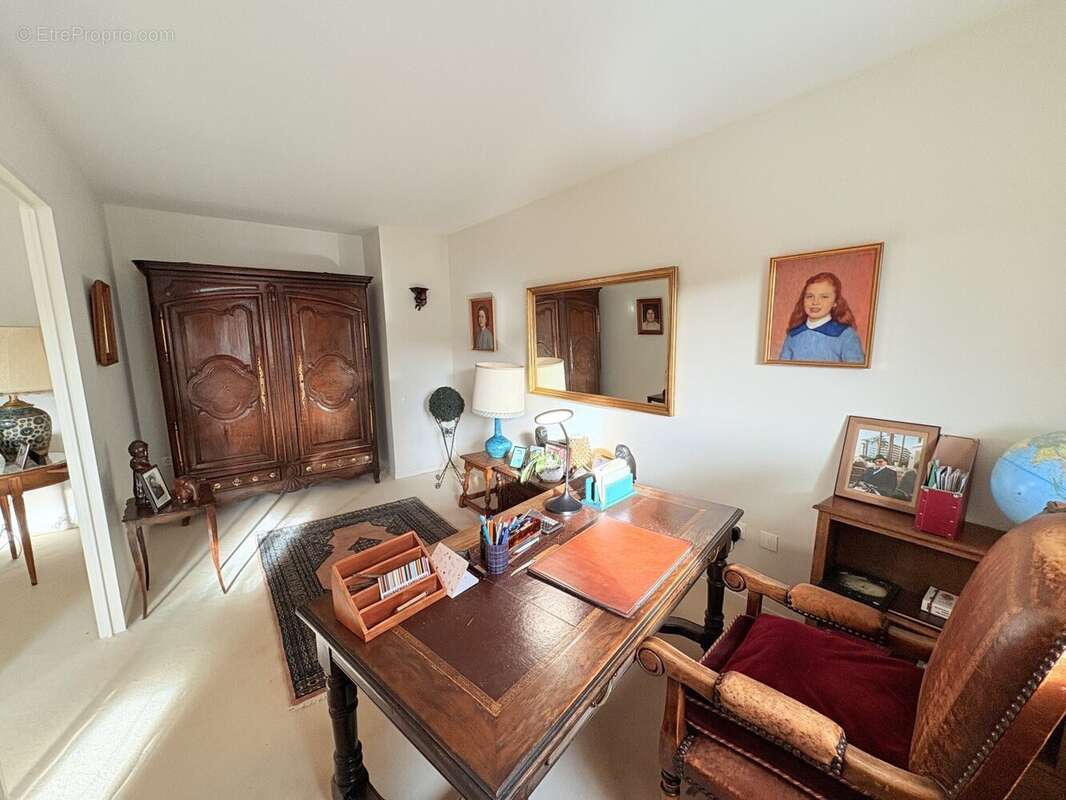 Appartement à RUEIL-MALMAISON