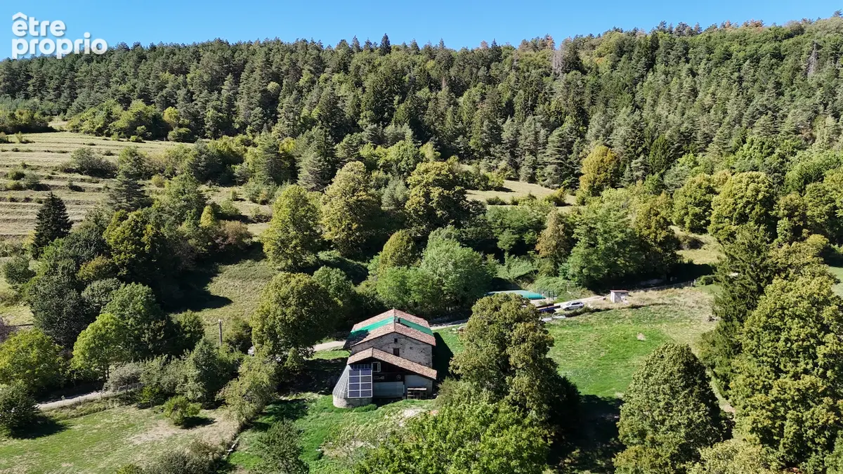 Maison en pierre - Hameau de CHOUGEAT - photo 11