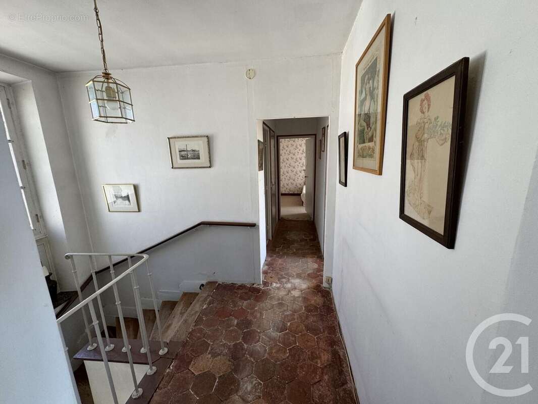 Maison à SAMOIS-SUR-SEINE