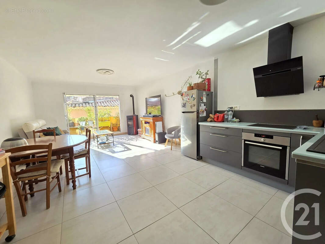 Appartement à OLLIOULES