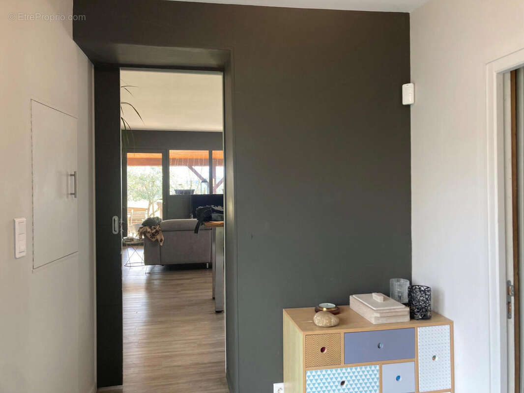 couloir coin nuit - Maison à ARCAMBAL