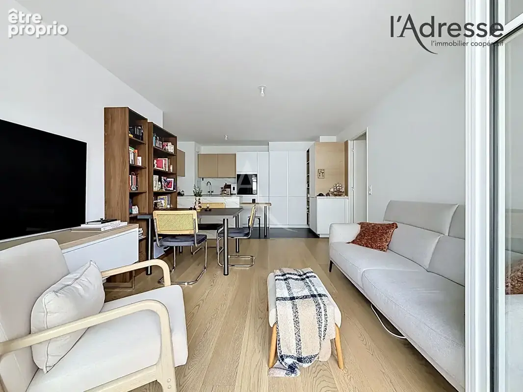 PUTEAUX/ Ampère - Appartement 3/4 pièces 76m² - 1 Terrasse - 1 Cave - 1 Parking - photo 13