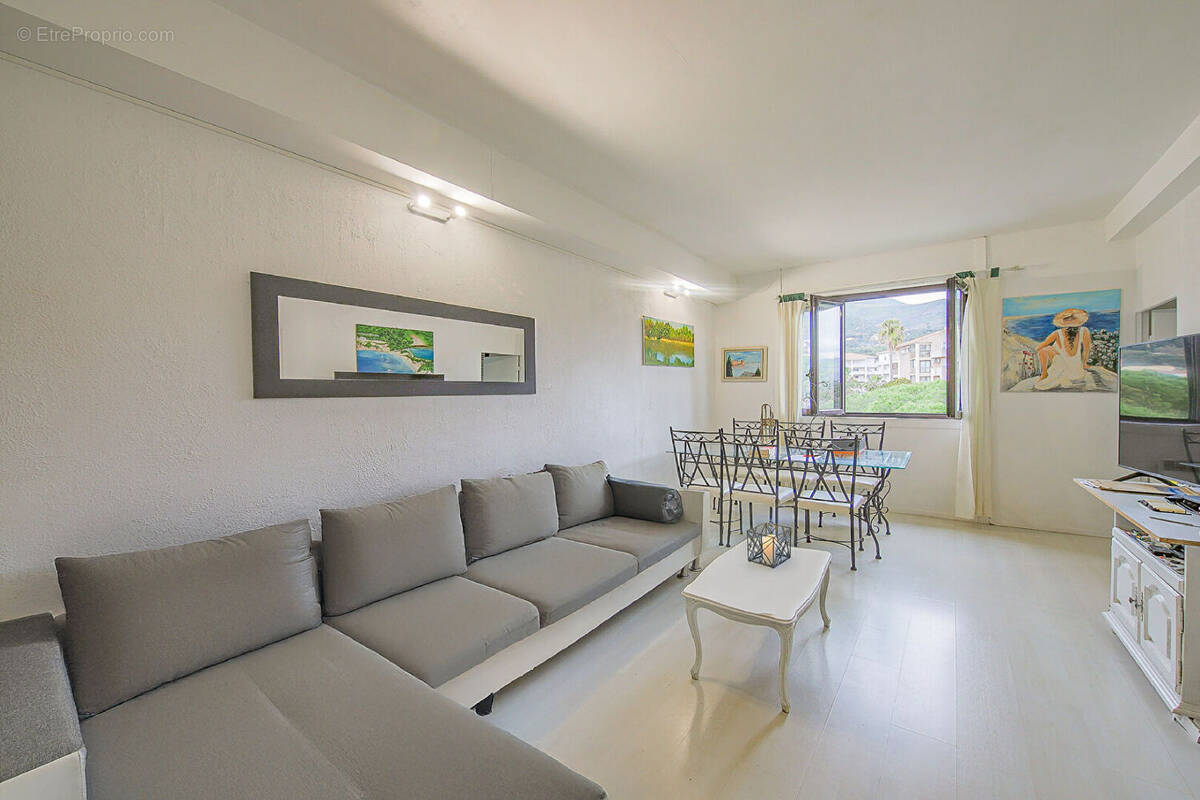 Appartement à BIGUGLIA
