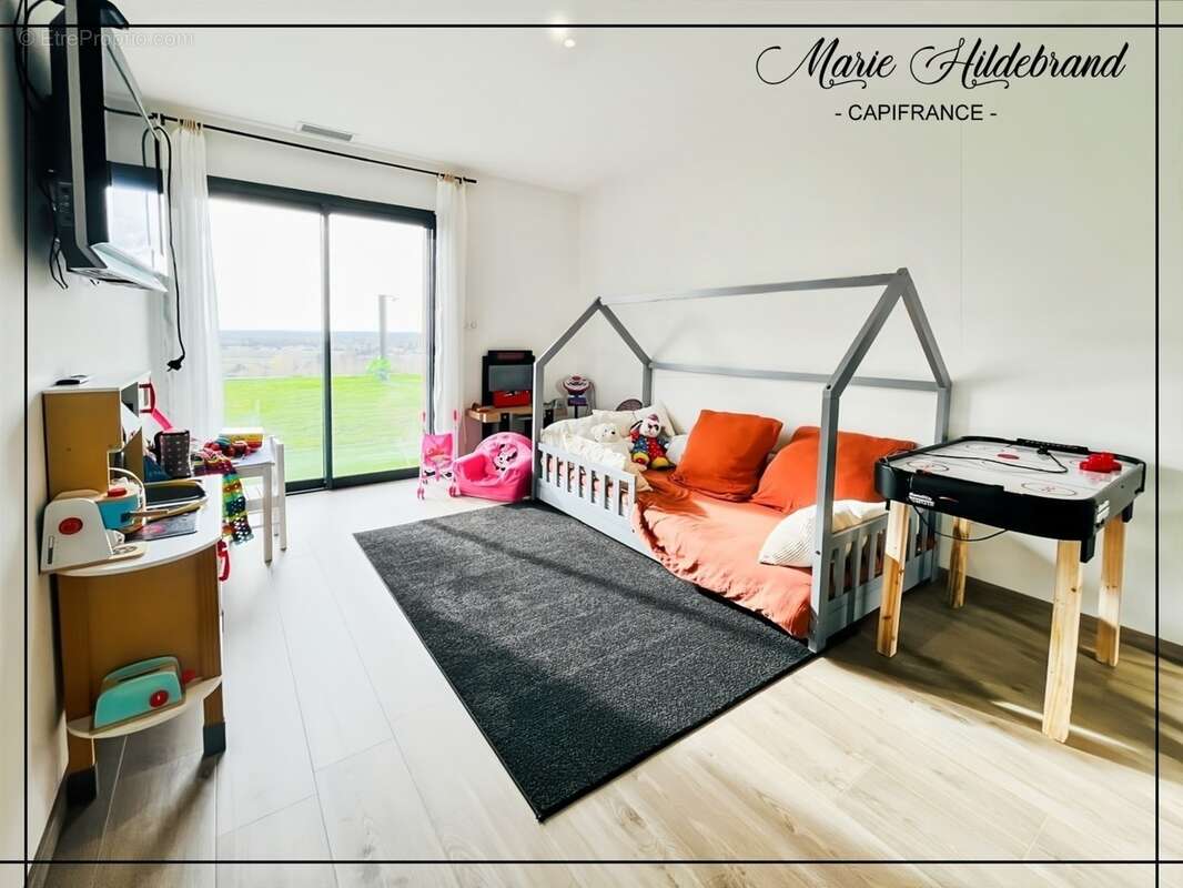 Propriété contemporaine – vue dominante, parc de près d’1 hectare & piscine - photo 10