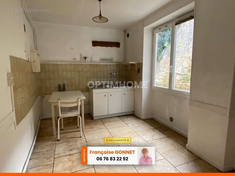 Maison à BRUERE-ALLICHAMPS