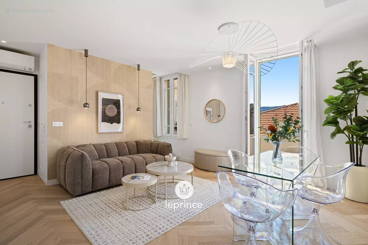 Appartement à NICE