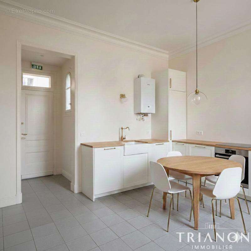 Appartement à VERSAILLES