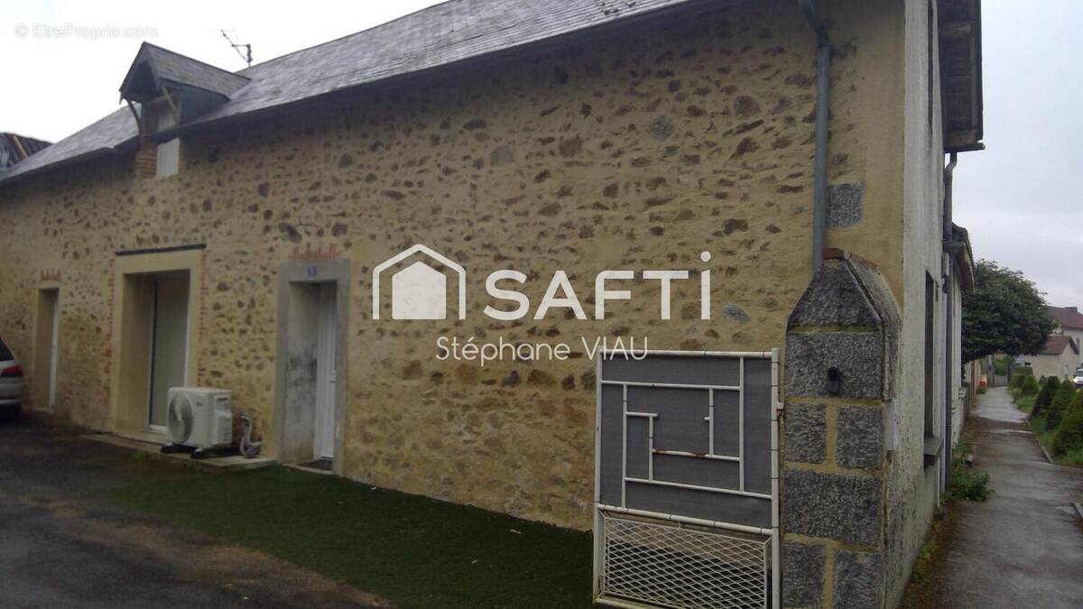 Photo 1 - Maison à NUEIL-LES-AUBIERS
