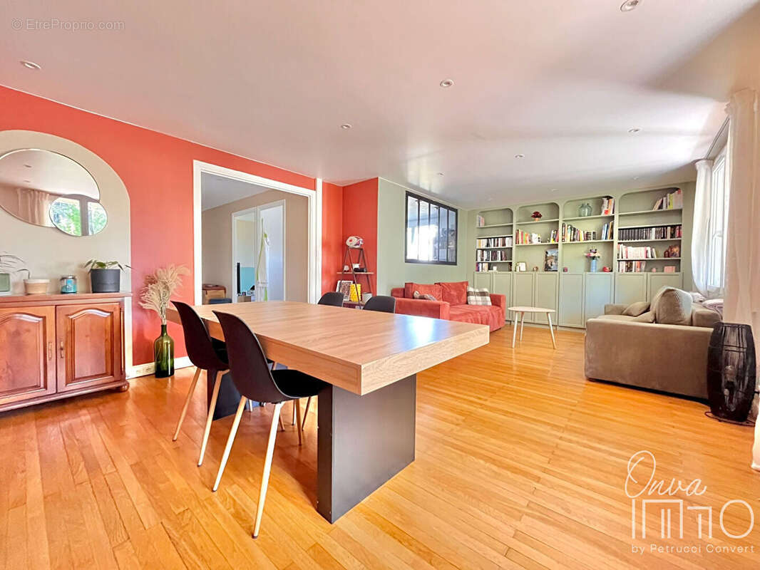 Appartement à FONTAINES-SUR-SAONE