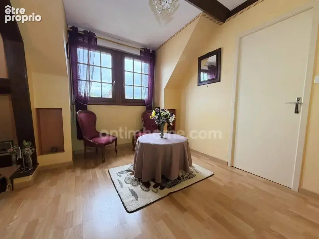 Maison de 6 pièces avec 4 chambres, double salon et sous-sol complet – Livarot Pays d’Auge (14140) - photo 17