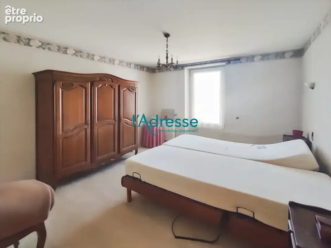 Maison Saint Laurent Des Autels 4 pièce(s) 134 m2 - photo 4
