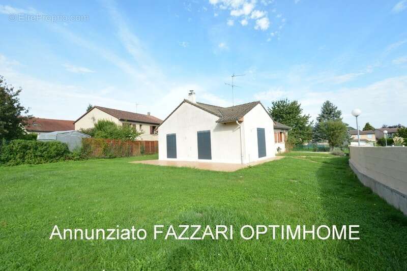 Maison à DUN-SUR-MEUSE