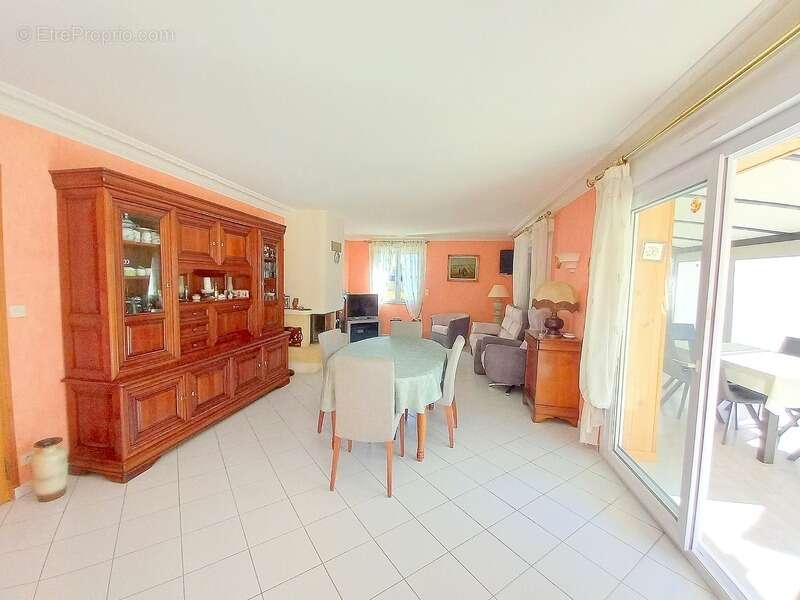 Maison à BONCHAMP-LES-LAVAL