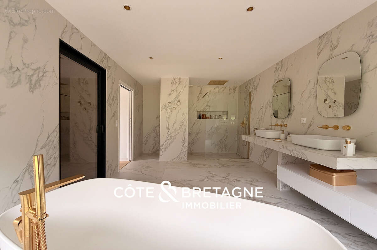 Maison à LARMOR-PLAGE