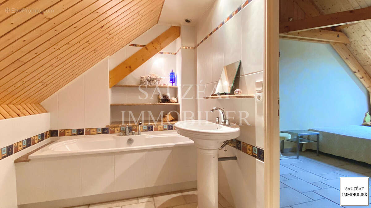 Maison à ATHIS-MONS