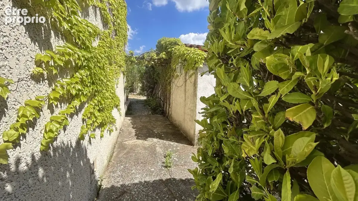 Lambesc - Maison 91 m² de plain-pied sur 614 m² de parcelle - photo 9