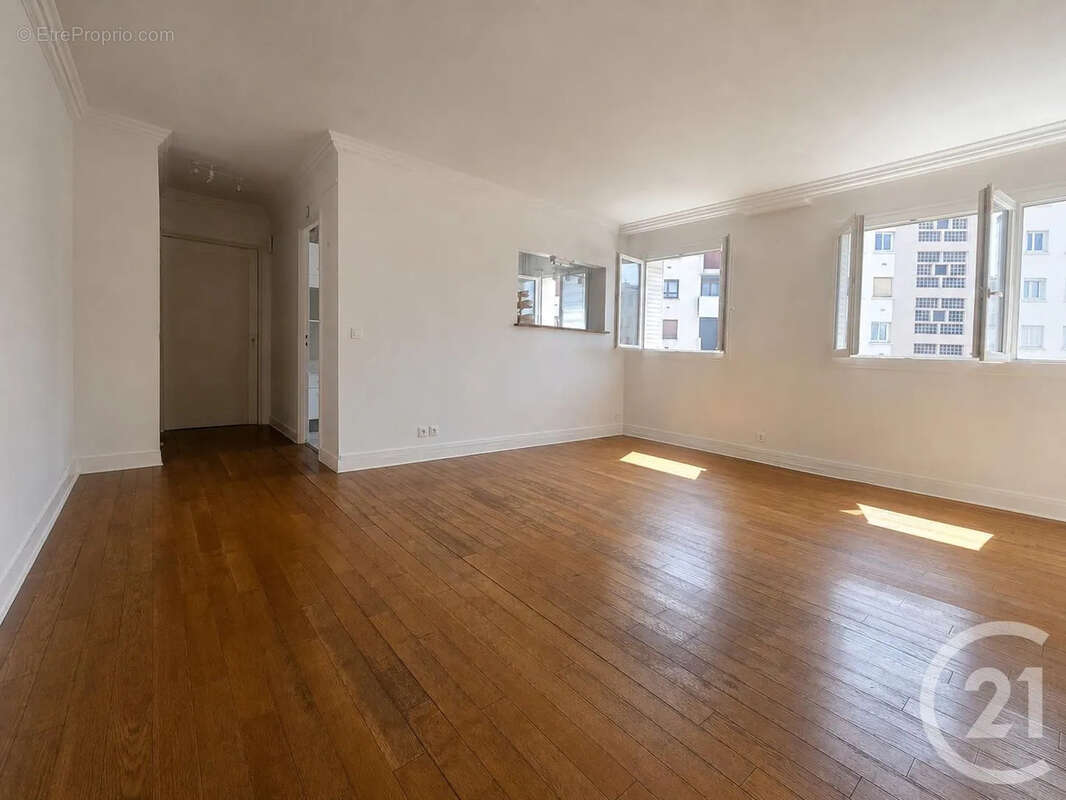 Appartement 61 m² à Saint-Maur-Des-Fosses  - photo 6