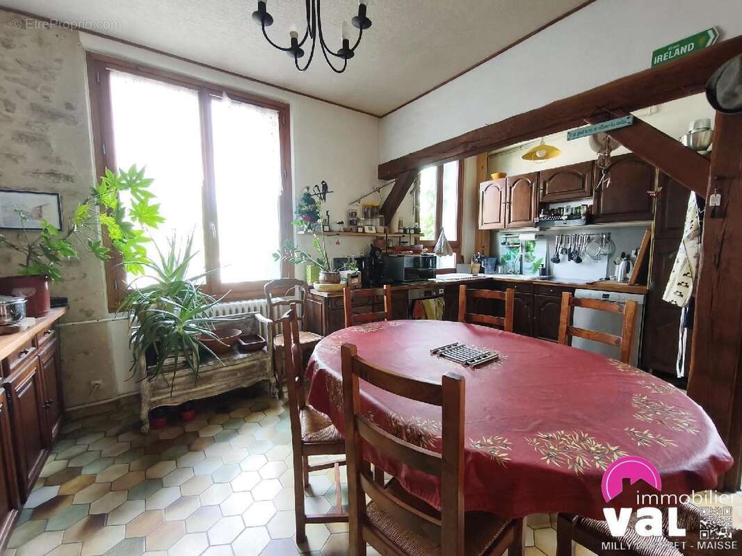 Maison à MILLY-LA-FORET