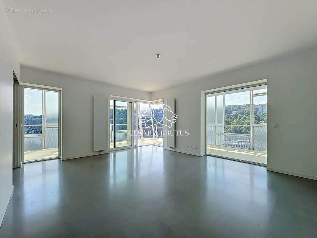 Appartement 74 m² à Lyon-2e  - photo 2