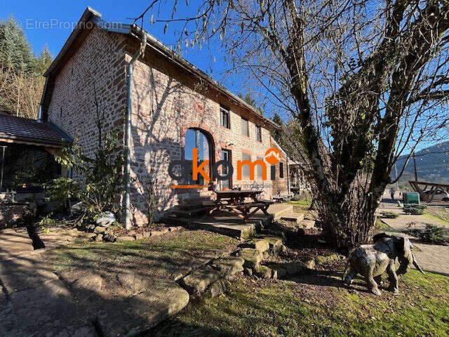 Maison à GRANDFONTAINE