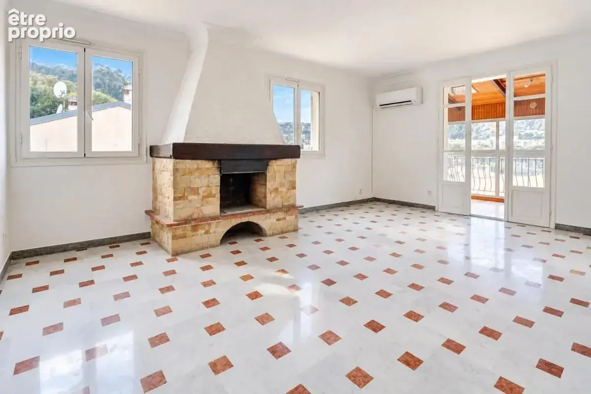 La trinité – dernier étage  5 pièces de 128 m² – 4 chambres, 3 terrasses et jardin privatif - photo 2