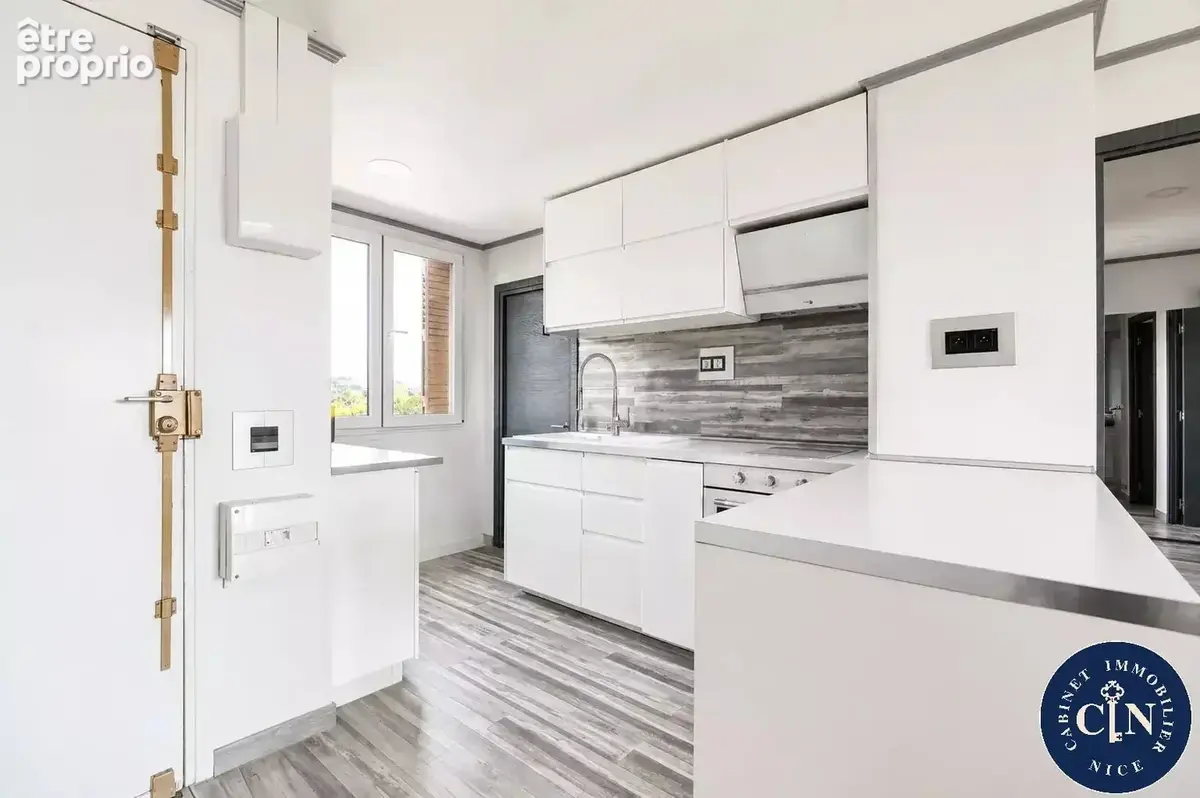 Appartement 4 pièces 67 m² à vendre à Nice (06200) - photo 7