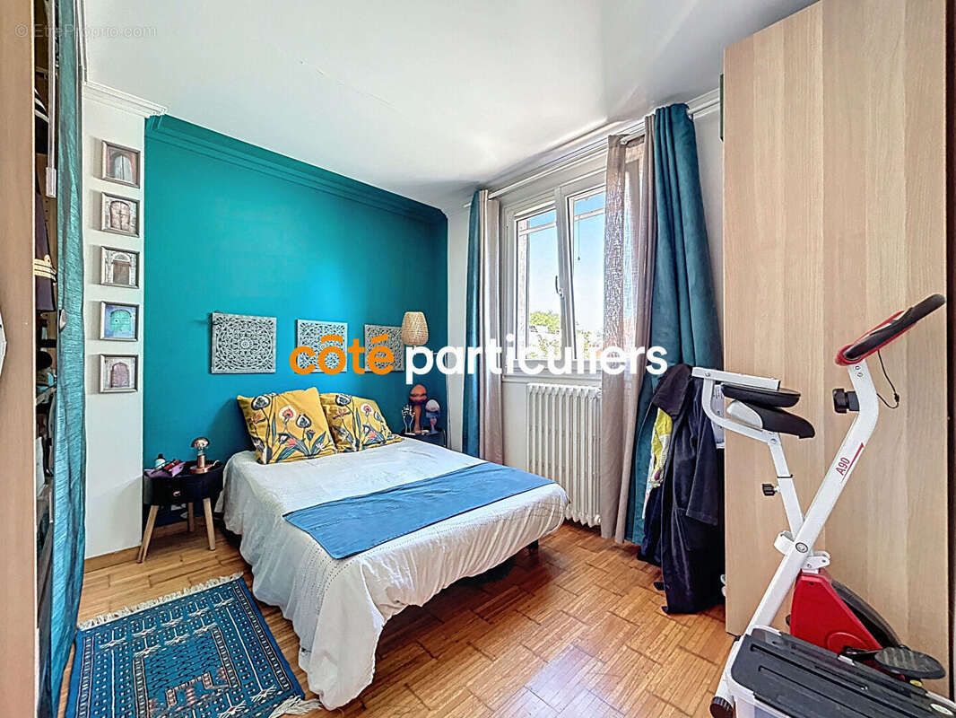 Maison à SAINT-MAUR-DES-FOSSES