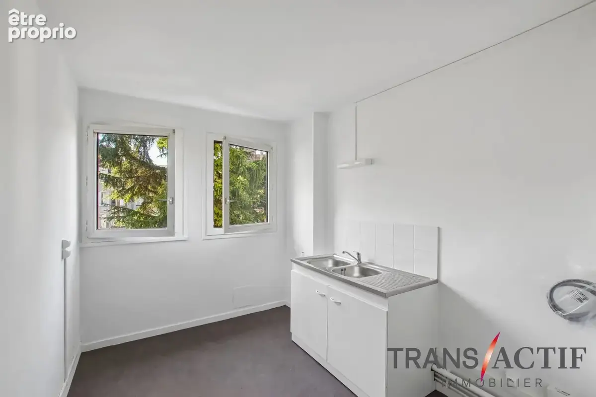 À VENDRE - Appartement 3 pièces – THIAIS - photo 3