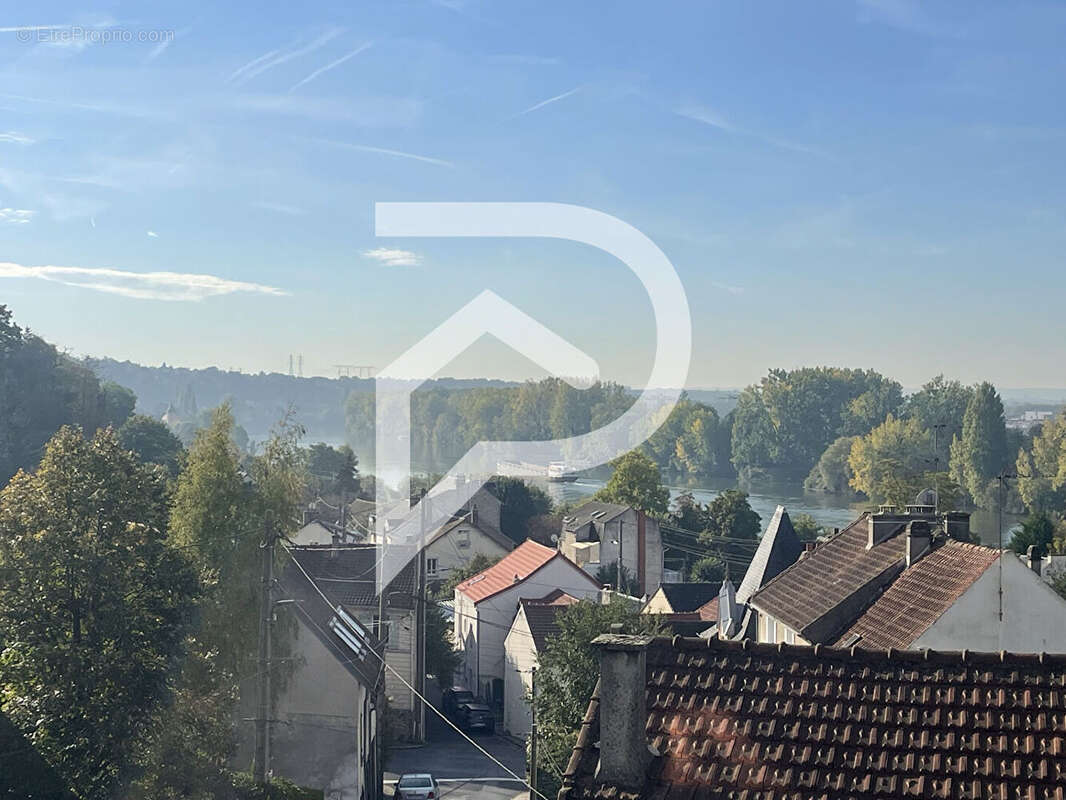 Maison à LA FRETTE-SUR-SEINE