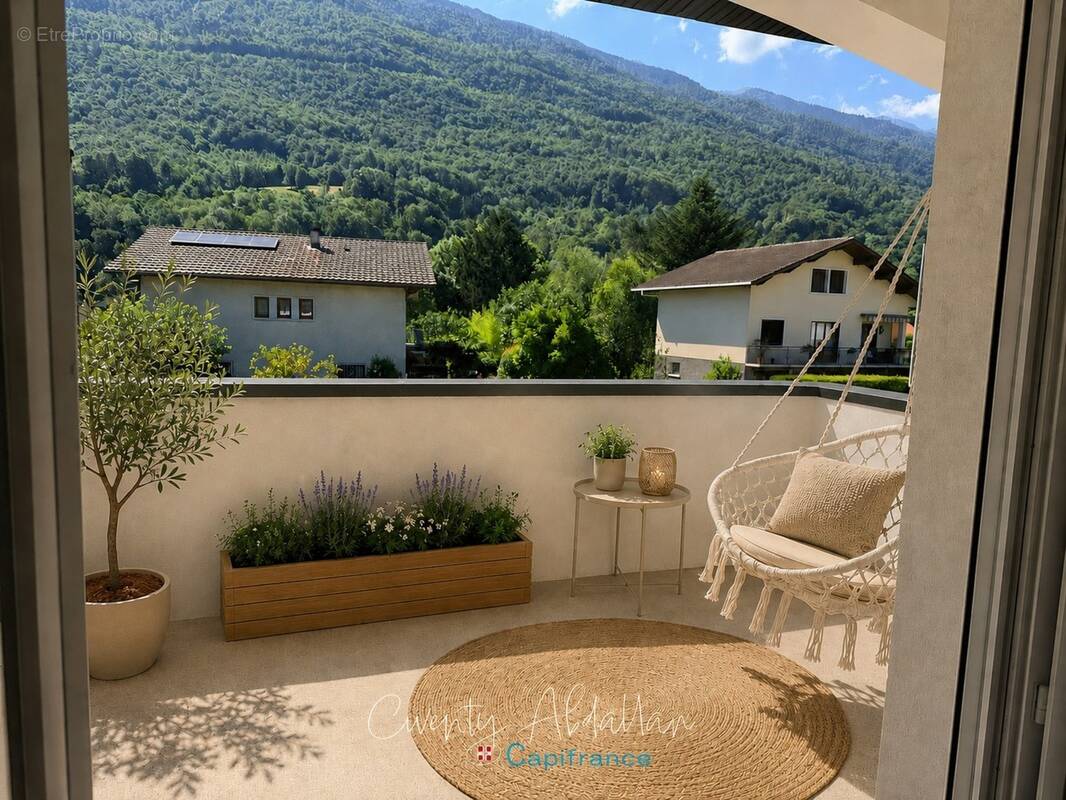 Appartement à GRIGNON