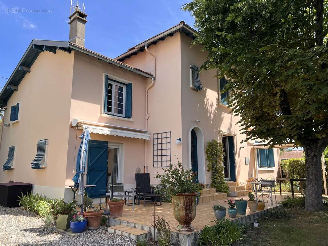 Charmante maison des années 1950 avec jardin et terrasse - photo 2