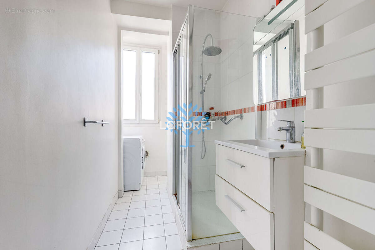 Appartement à PARIS-12E