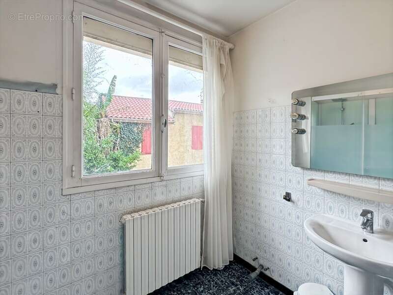 Maison à vendre 6 pièces EAUZE (32) - 140 m2 de surface habitable - Terrain 302 m2 - Possibilité de logements locatifs - photo 11