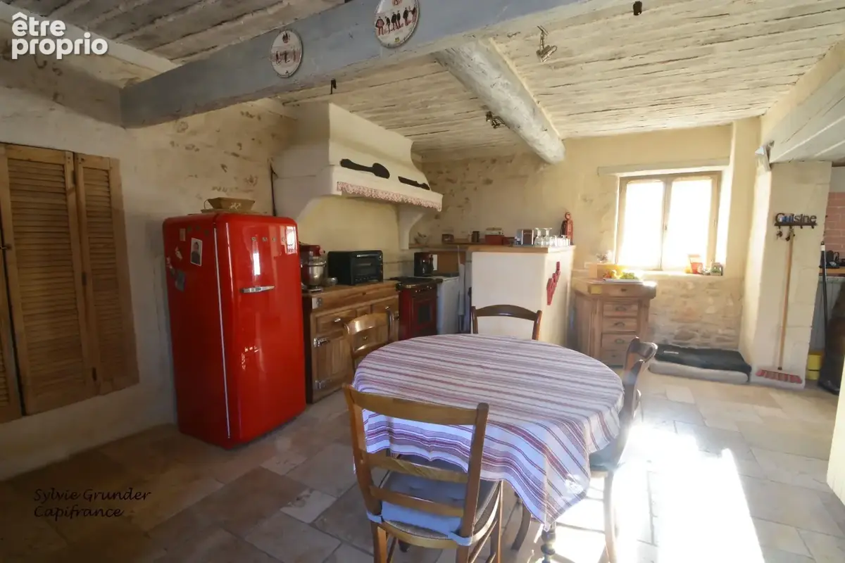 Bastide authentique à vendre 170m² à EGUILLES (13) - photo 7