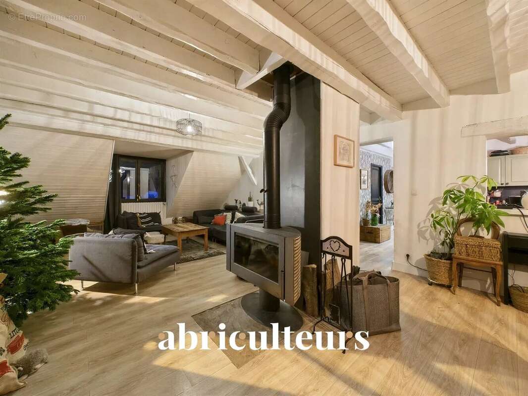 Maison à CHARVONNEX