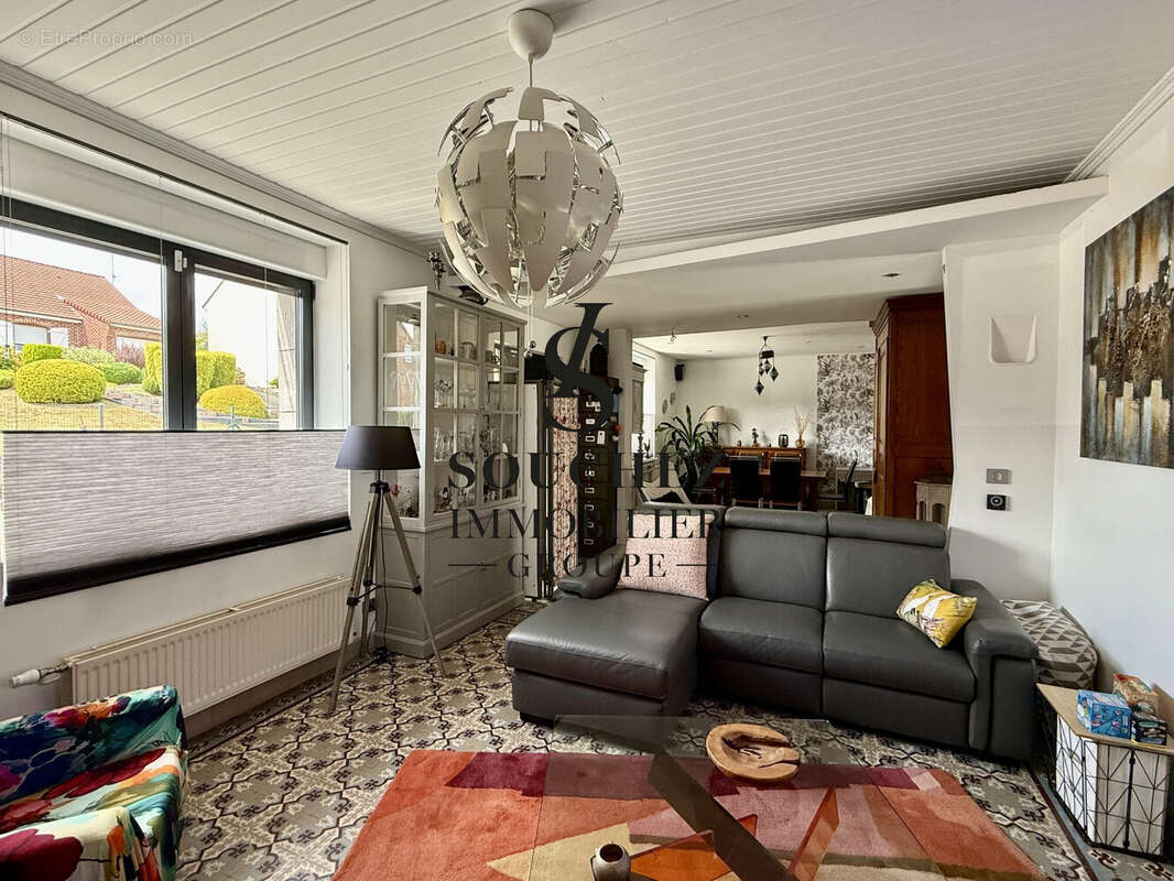 Maison 150 m² à Givenchy-En-Gohelle  - photo 2
