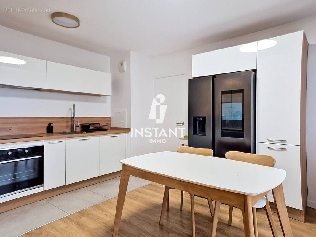 Appartement à MAISONS-ALFORT
