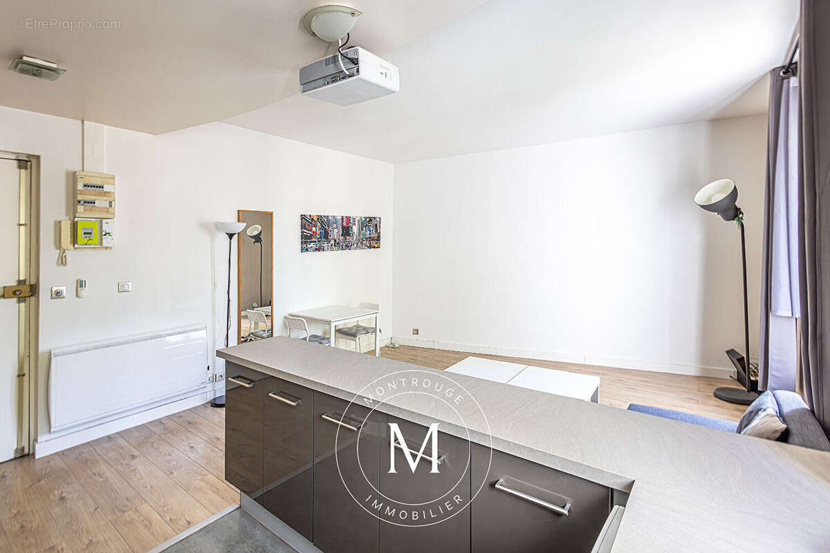 Appartement à MONTROUGE