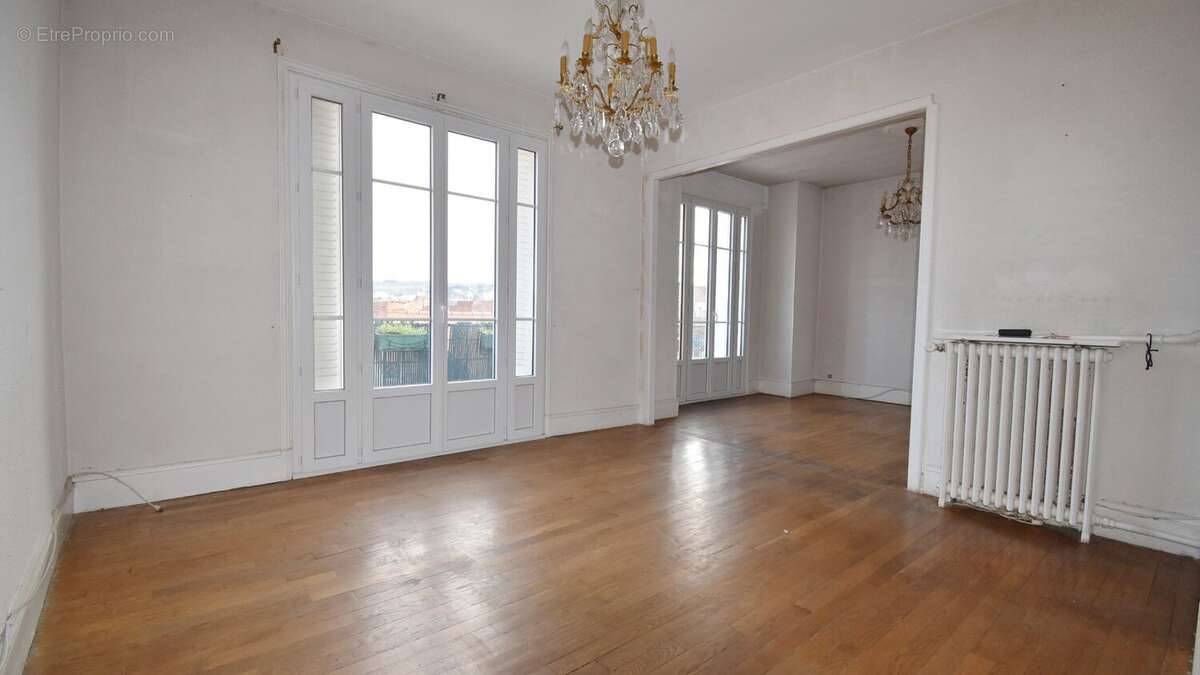 Appartement à VICHY