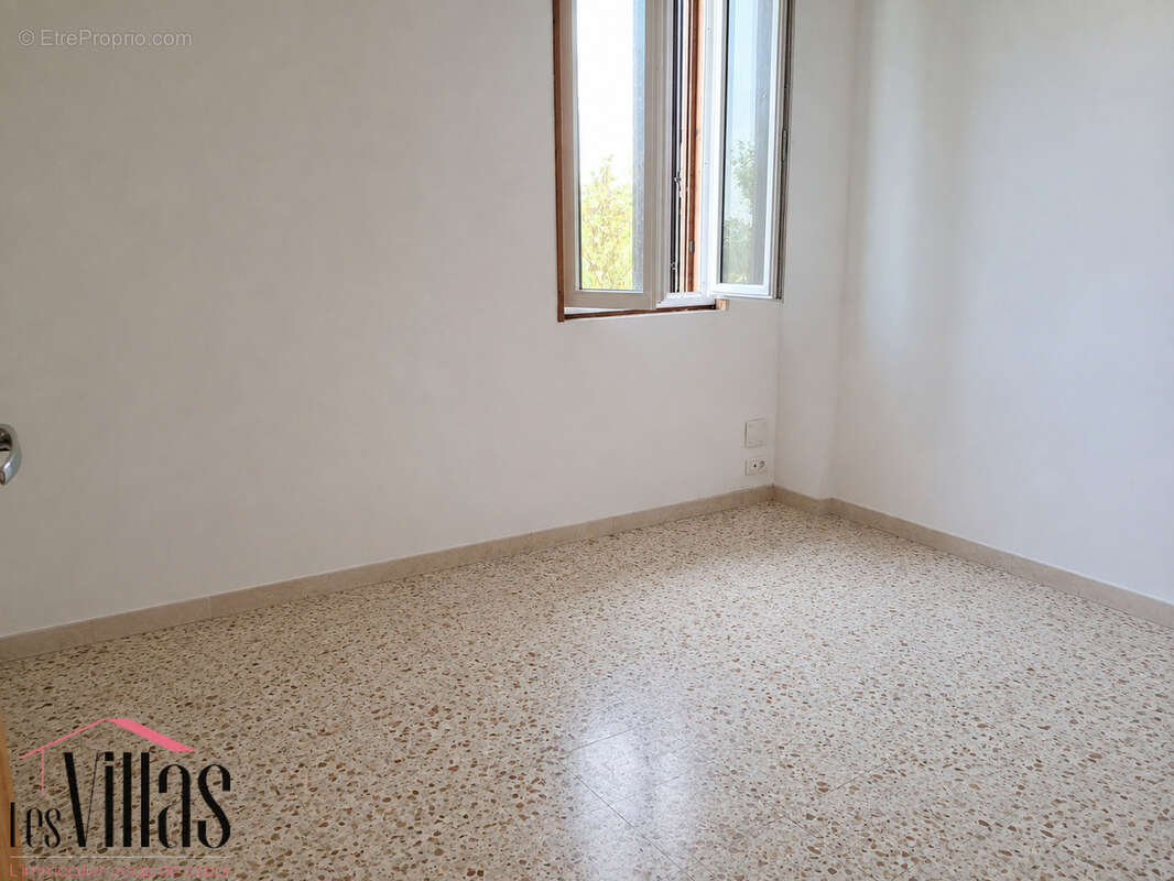 10 min. de Leucate - Maison de village avec 3 chambres et jardin - photo 9