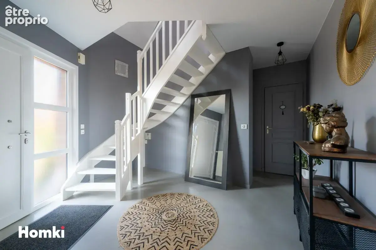 Maison/Villa T7 de 181 m² à Lompret 59840 - photo 10