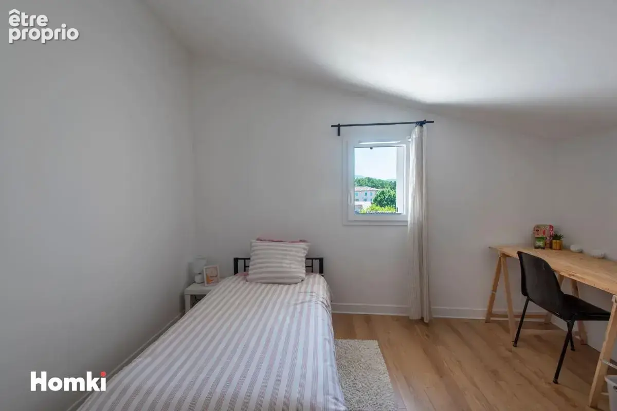 Maison de village rénovée avec petite cour et terrasse – Orgon - photo 10