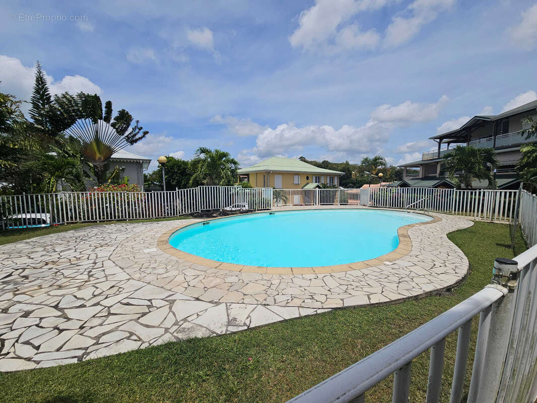 Appartement à LES TROIS-ILETS