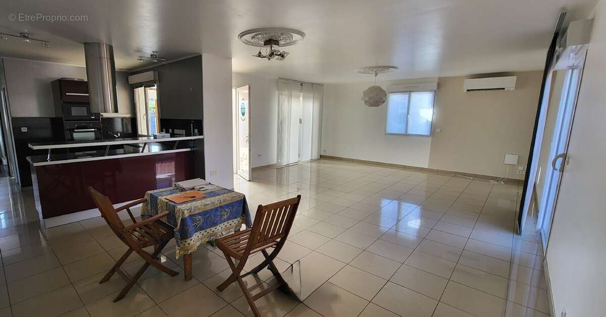 GRANDE PIECE PRINCIPALE - Maison à CARCANS