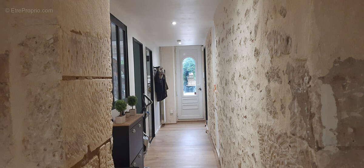 Maison à SAINT-FORT-SUR-GIRONDE