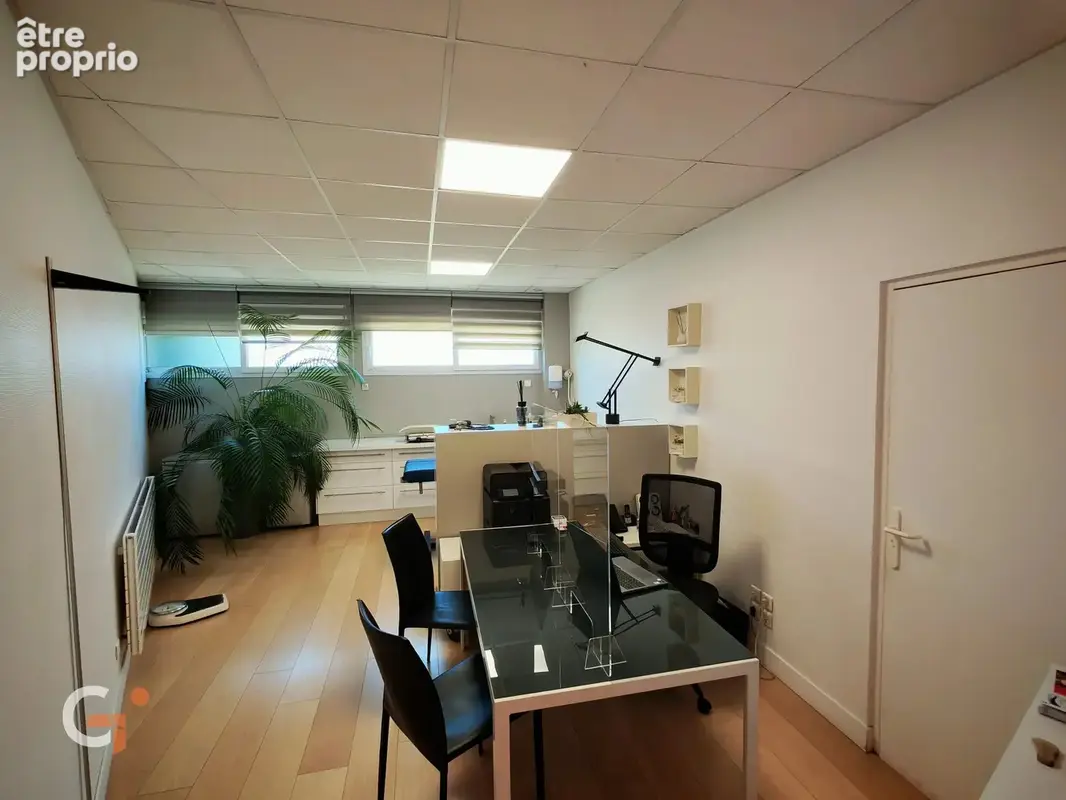 Bureaux modernes 250 m² à Saint-Étienne-du-Rouvray - photo 3