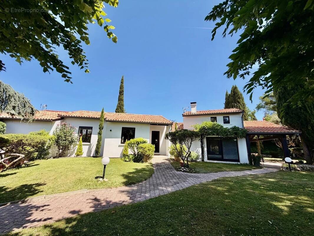 Maison à VERFEIL