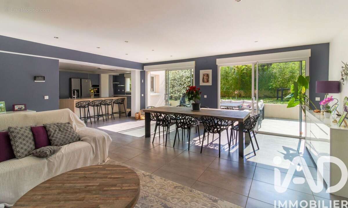 Photo 3 - Maison à VERNEUIL-SUR-SEINE