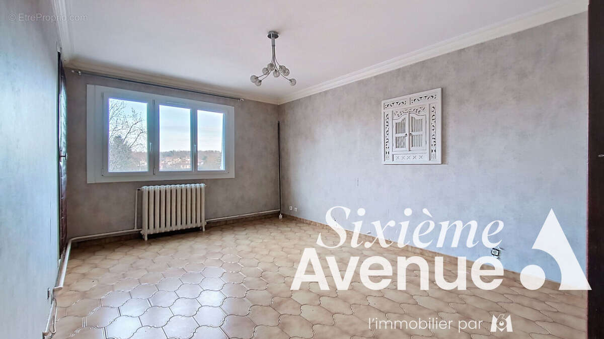 Appartement à SAINT-PRIEST