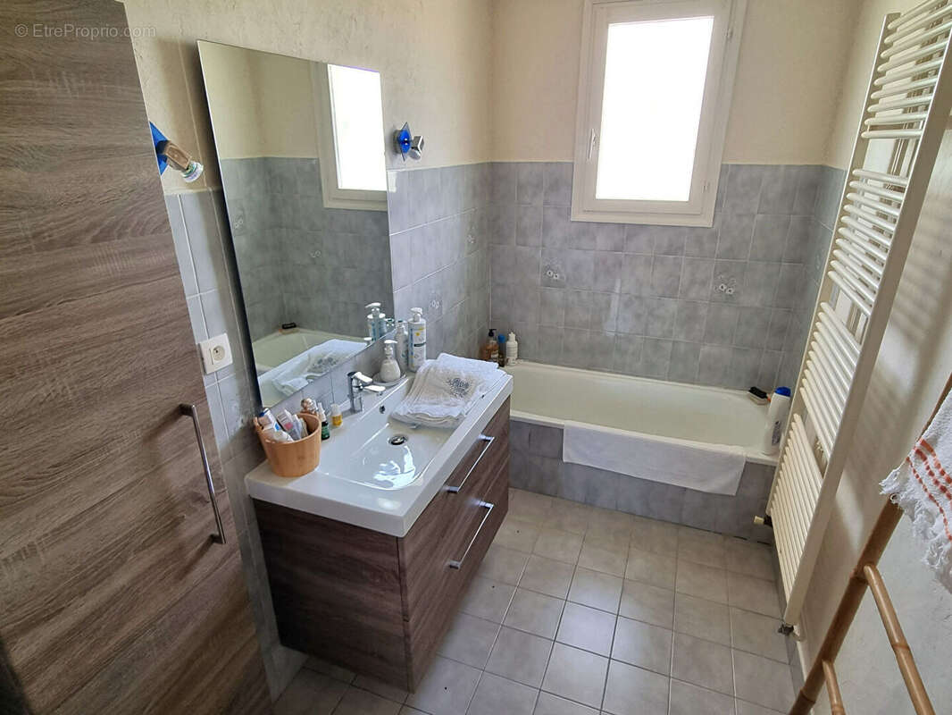 Maison à COLLONGES-LES-PREMIERES